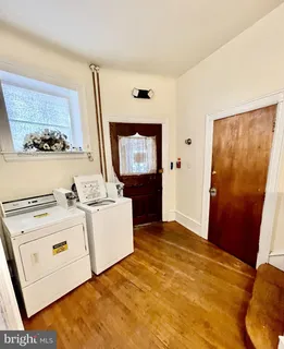 $1,225 | 247 Hansberry Street, Unit 1R, Philadelphia, PA 19144