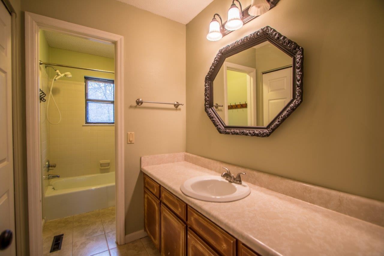 201 Raintree Lane Chattanooga, TN 37421 - Photo 13 of 25 Gallery Image 13