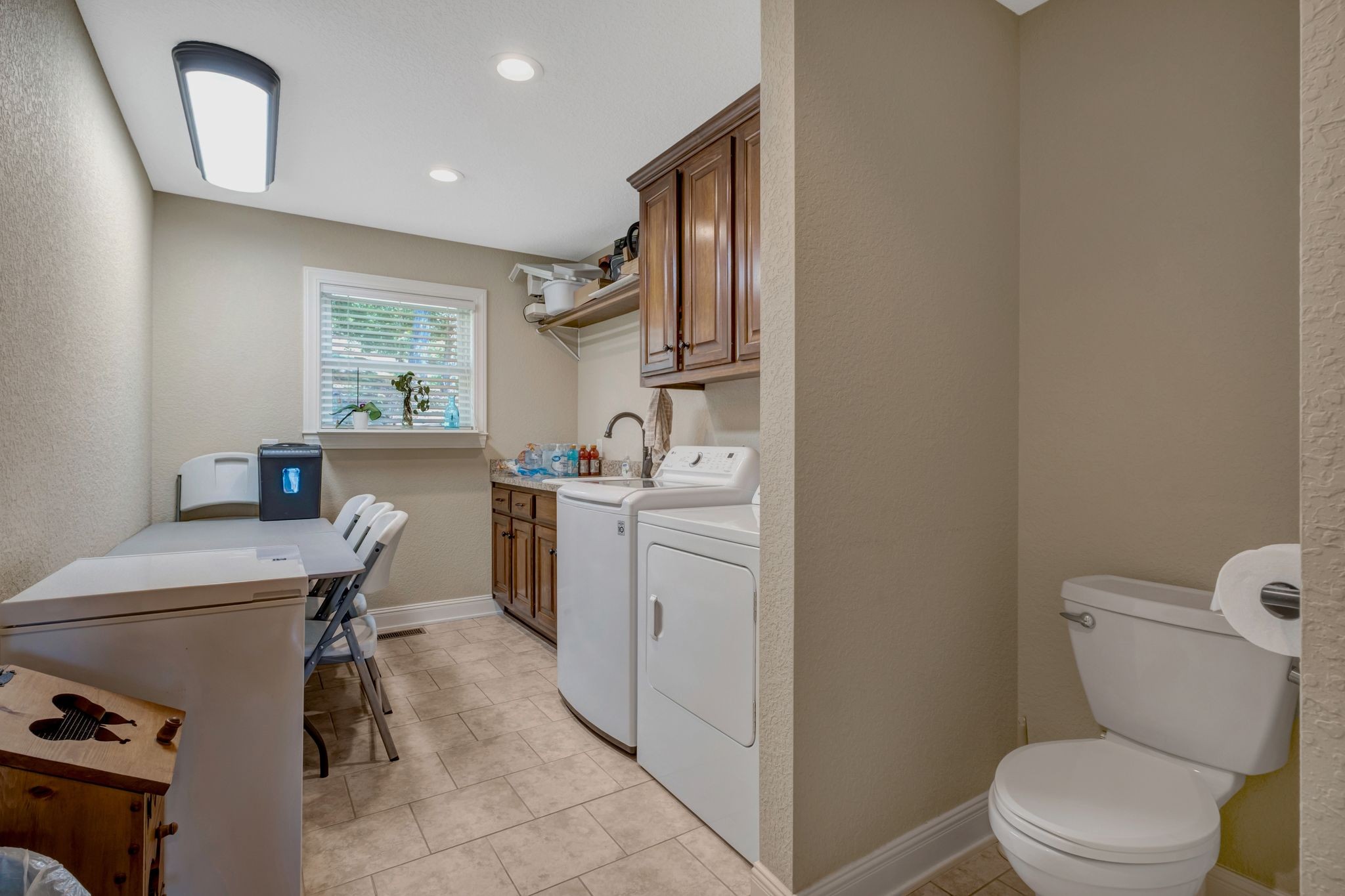 200 Hickory Ridge Lane Hartsville, TN 37074 - Photo 21 of 35 a room with a washer and dryer