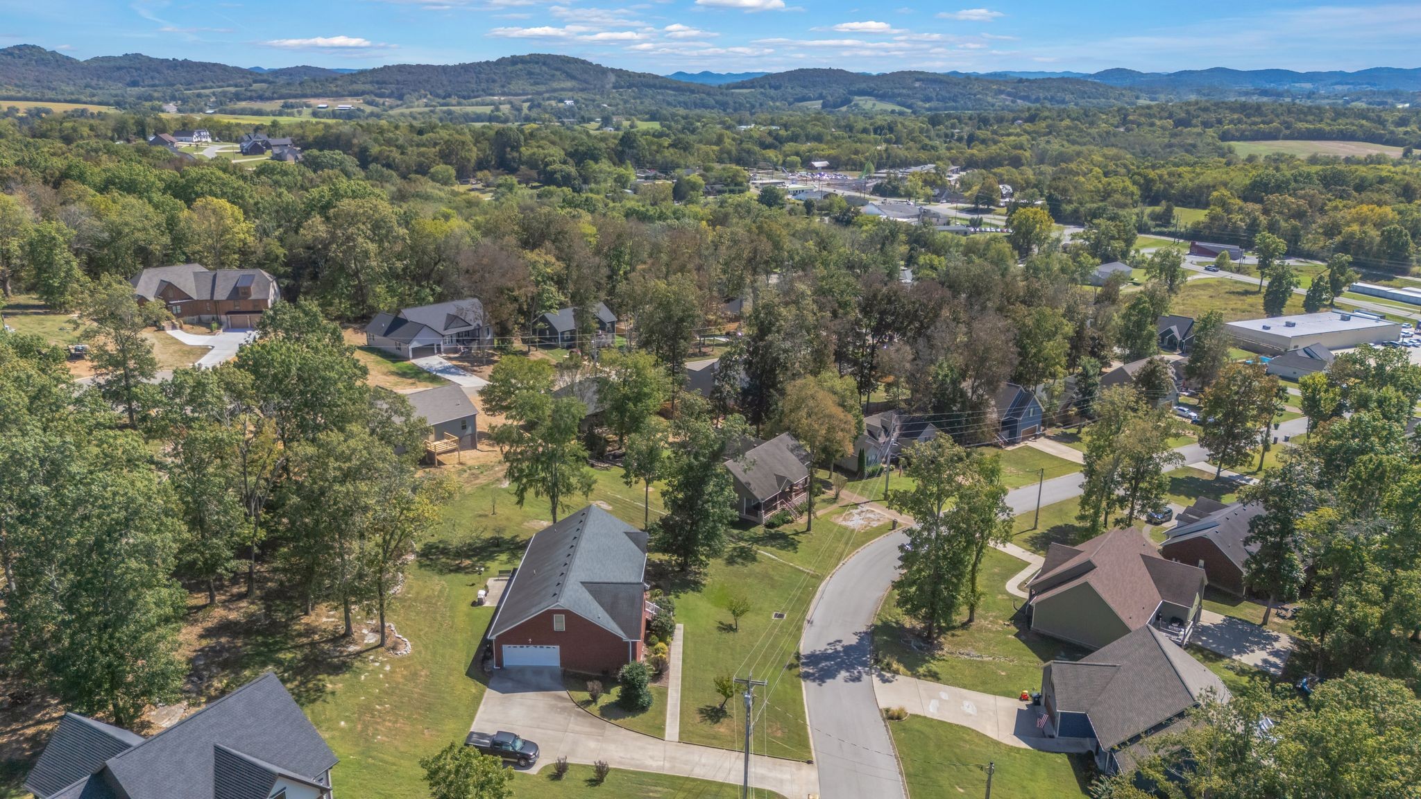 200 Hickory Ridge Lane Hartsville, TN 37074 - Photo 33 of 35 an aerial view of multiple house