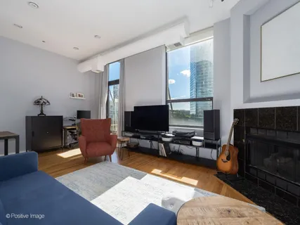$439,900 | 910 South Michigan Avenue, Unit 611, Chicago, IL 60605