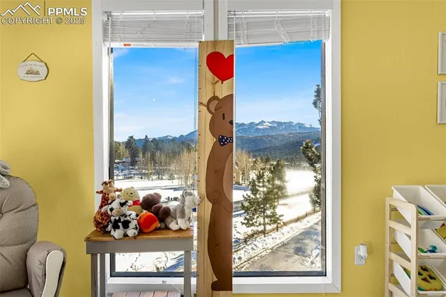 a view of a entryway