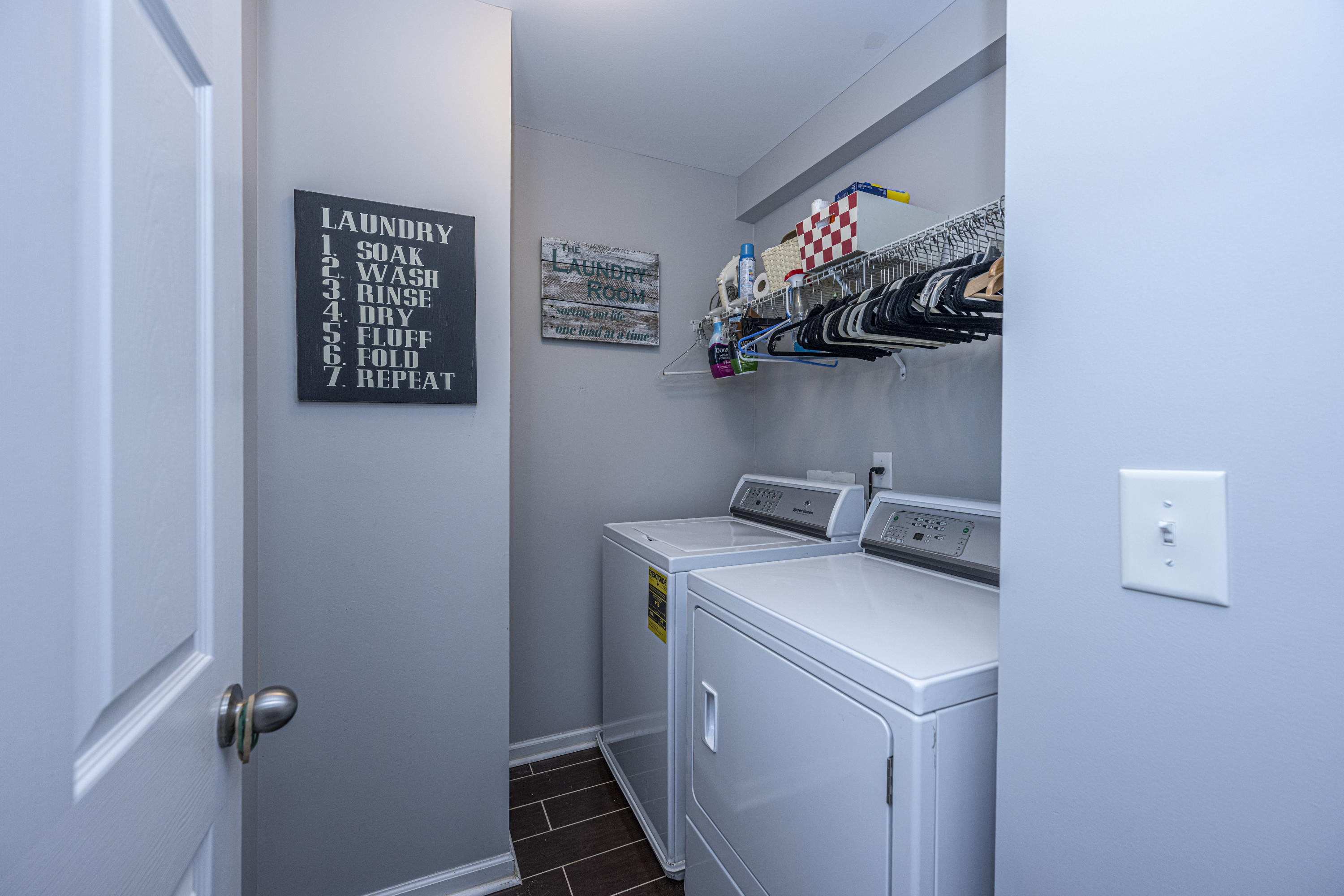 3494 Field Planters Road Johns Island, SC 29455 - Photo 14 of 29 Laundry room