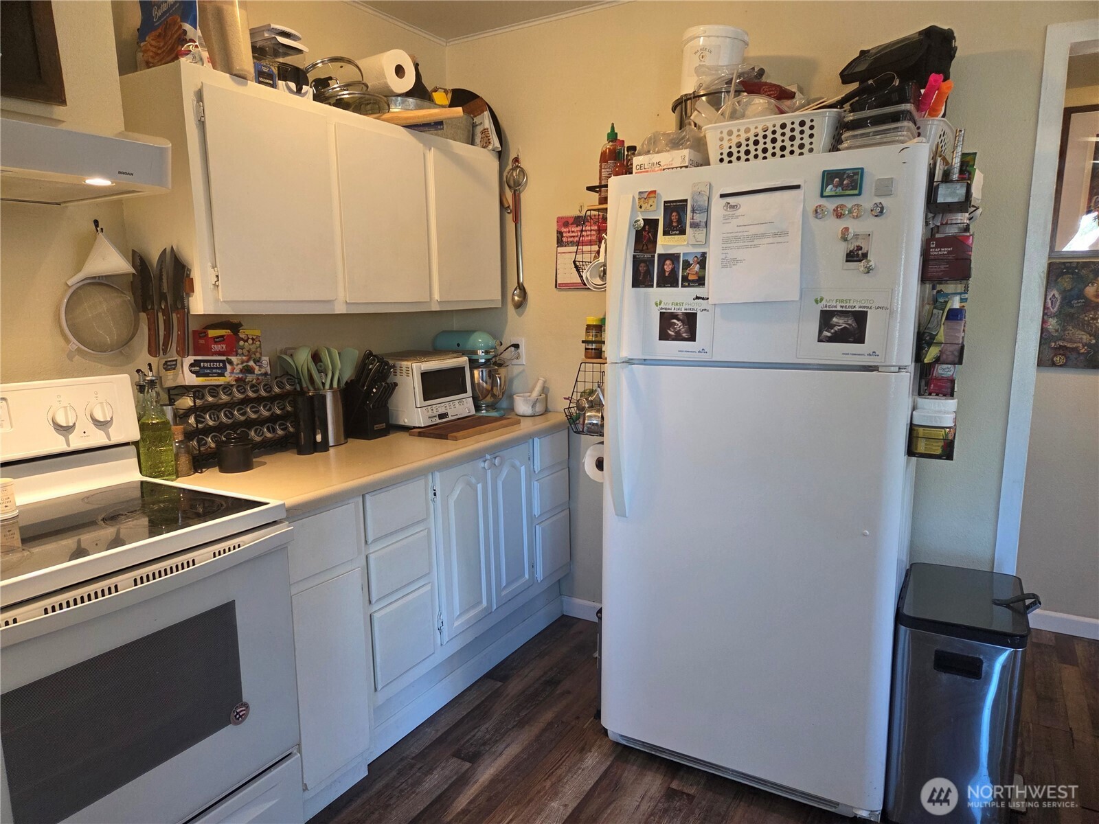 3407 Columbia Heights Road Longview, WA 98632 - Photo 3 of 19 Gallery Image 3