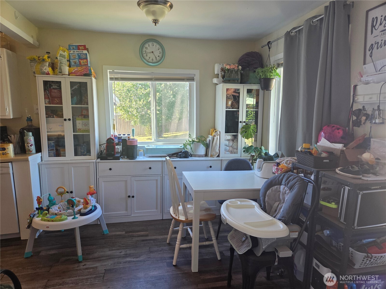 3407 Columbia Heights Road Longview, WA 98632 - Photo 5 of 19 Gallery Image 5