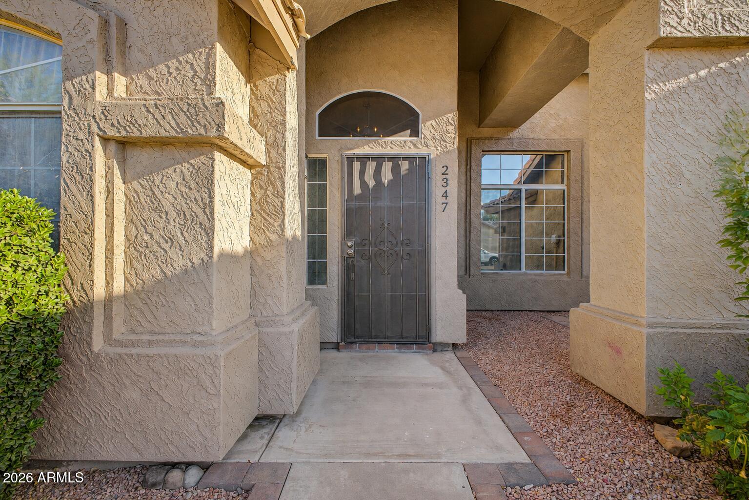 2347 East Ranch Road Gilbert, AZ 85296 - Photo 3 of 26