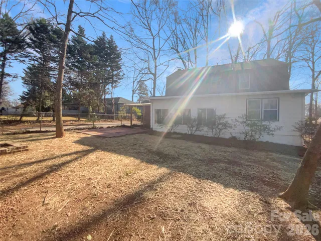 $378,000 | 4661 Easthaven Drive, Charlotte, NC 28212