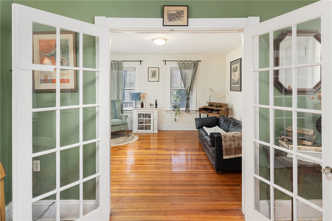 161 Rathbun Street Coventry, RI 02816 - Photo 5 of 44 Gallery Image 5