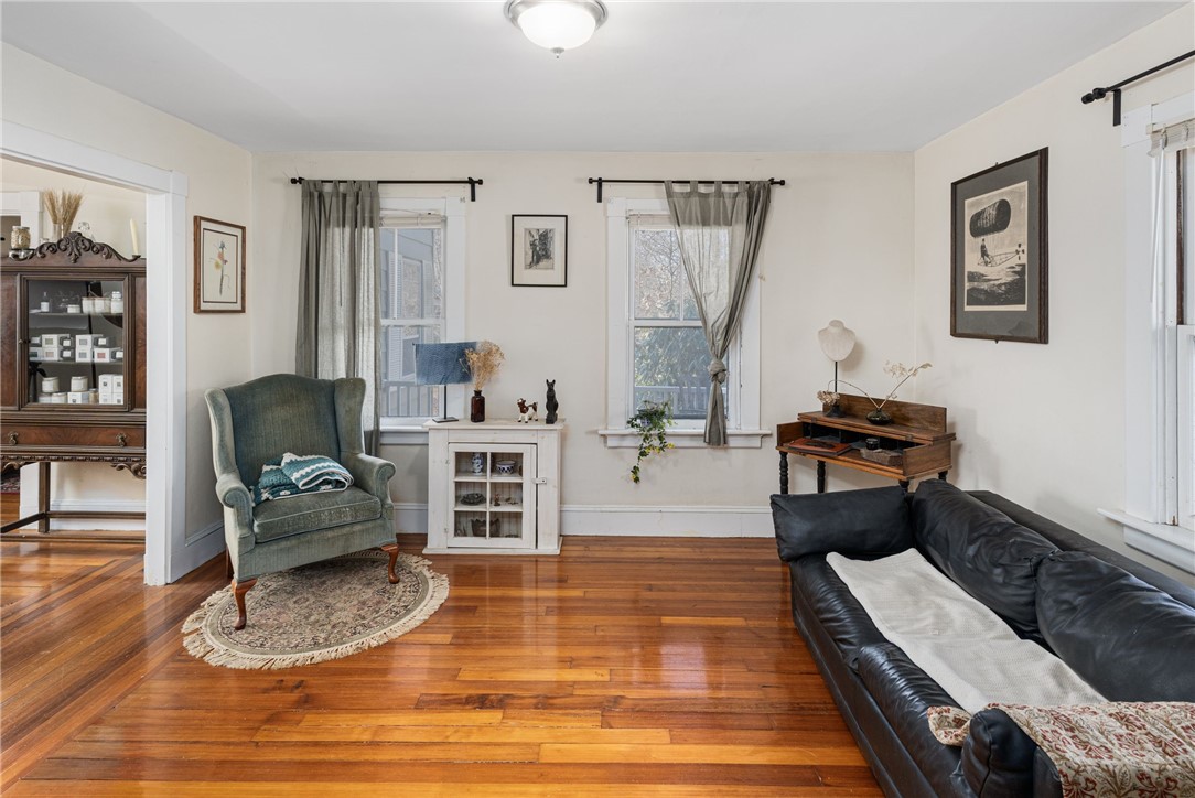161 Rathbun Street Coventry, RI 02816 - Photo 8 of 44 Gallery Image 8
