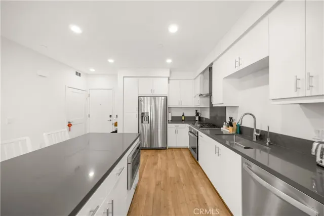 $1,160,000 | 2402 Nolita, Irvine, CA 92606