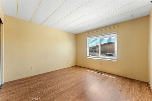 $145,000 | 33600 Calimesa Boulevard, Unit 155, Yucaipa, CA 92399