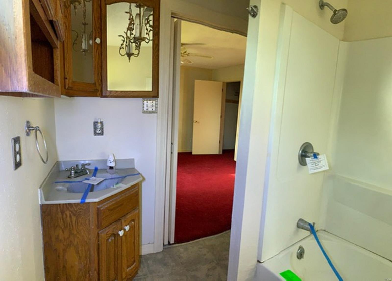 1933 Steinkoenig School Road Highland, IL 62249 - Photo 11 of 19 Gallery Image 11