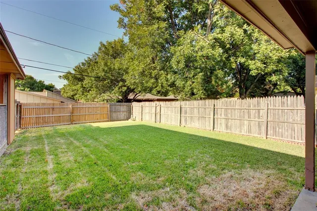 $1,350 | 3203 Ashford Avenue, Unit 3203, Fort Worth, TX 76133