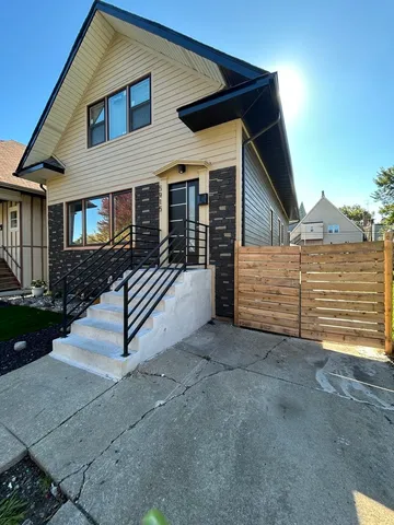$410,000 | 5915 West Iowa Street, Chicago, IL 60651
