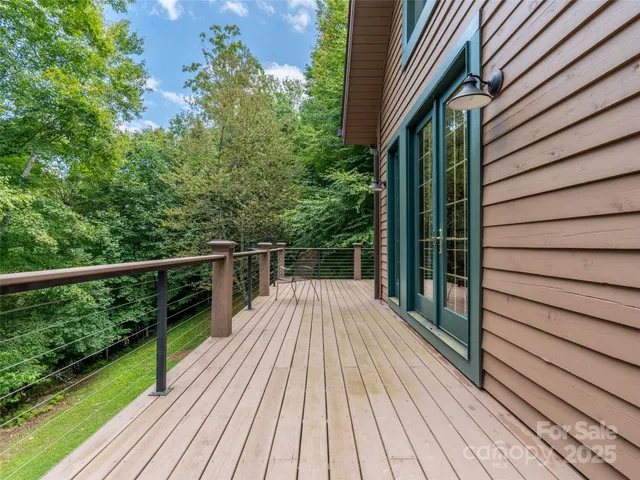 $699,000 | 128 Hadleigh Way, Mars Hill, NC 28754