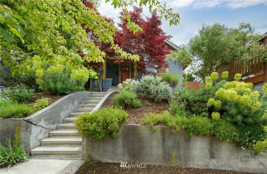 107 North 79th Street Seattle, WA 98103 - Photo 2 of 27 Gallery Image 2