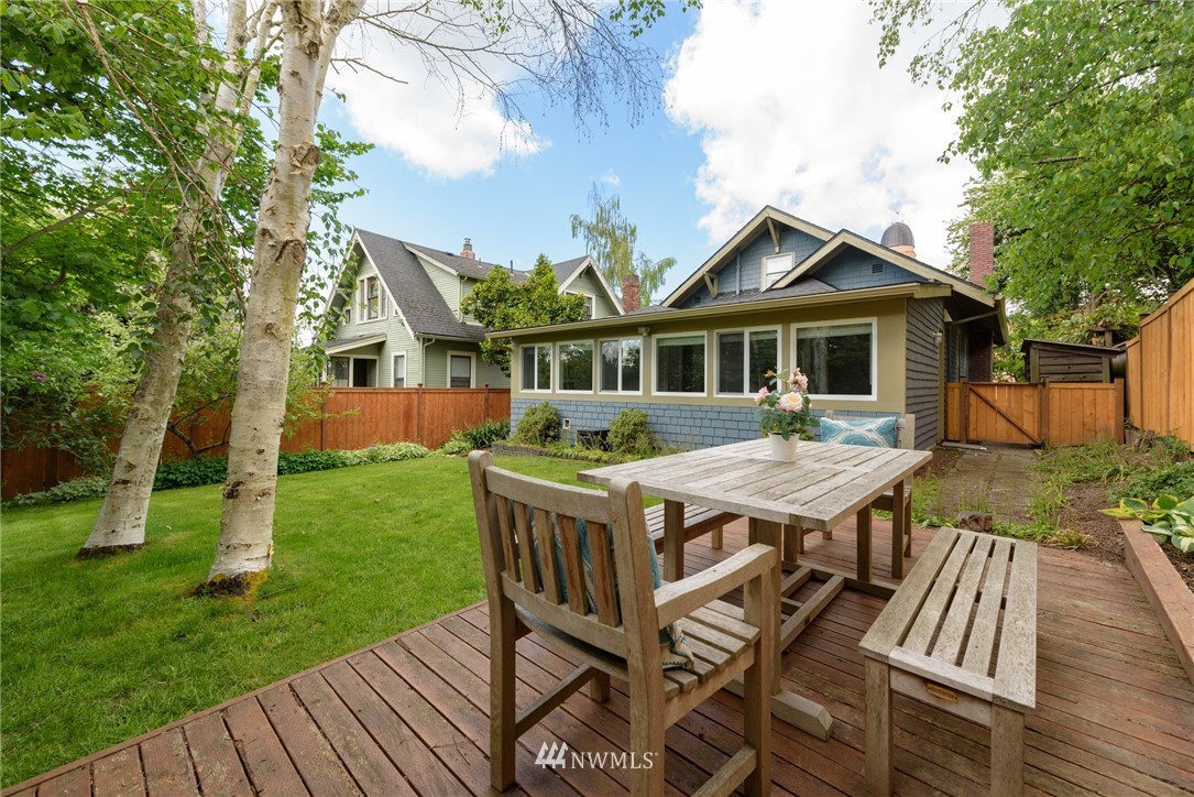 107 North 79th Street Seattle, WA 98103 - Photo 25 of 27 Gallery Image 25