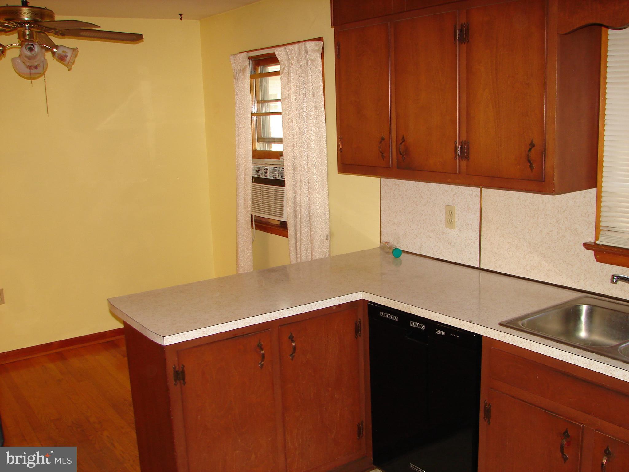 6321 Old Middletown Road Middletown, MD 21769 - Photo 4 of 45 Gallery Image 4