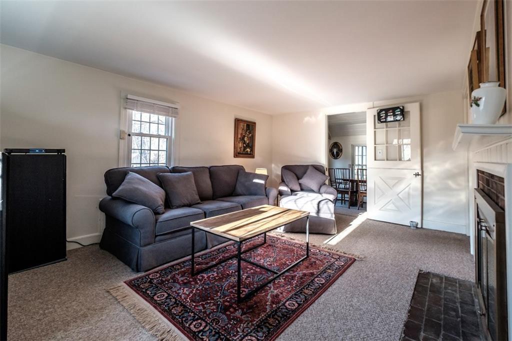 22 Woodcrest Road Cape Elizabeth, ME 04107 - Photo 6 of 25 Photo