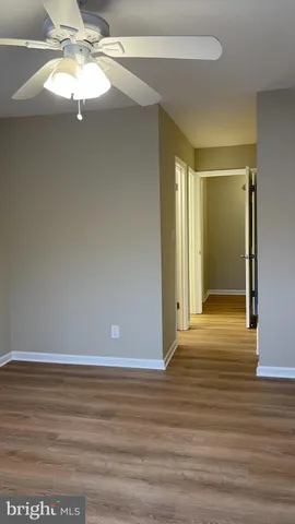 $2,400 | 6002 Rabbit Hill Court, Centreville, VA 20121