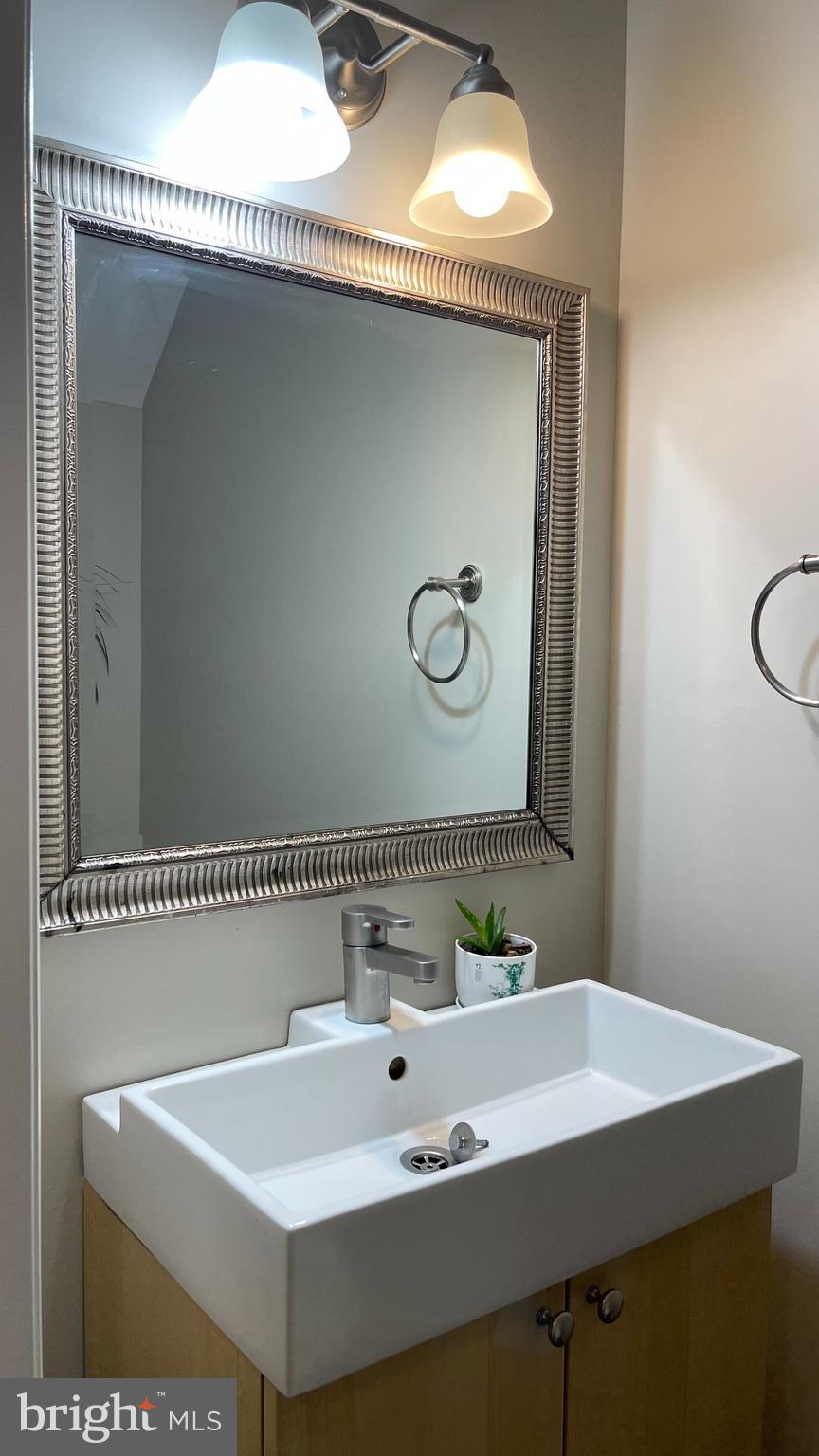 6002 Rabbit Hill Court Centreville, VA 20121 - Photo 9 of 23