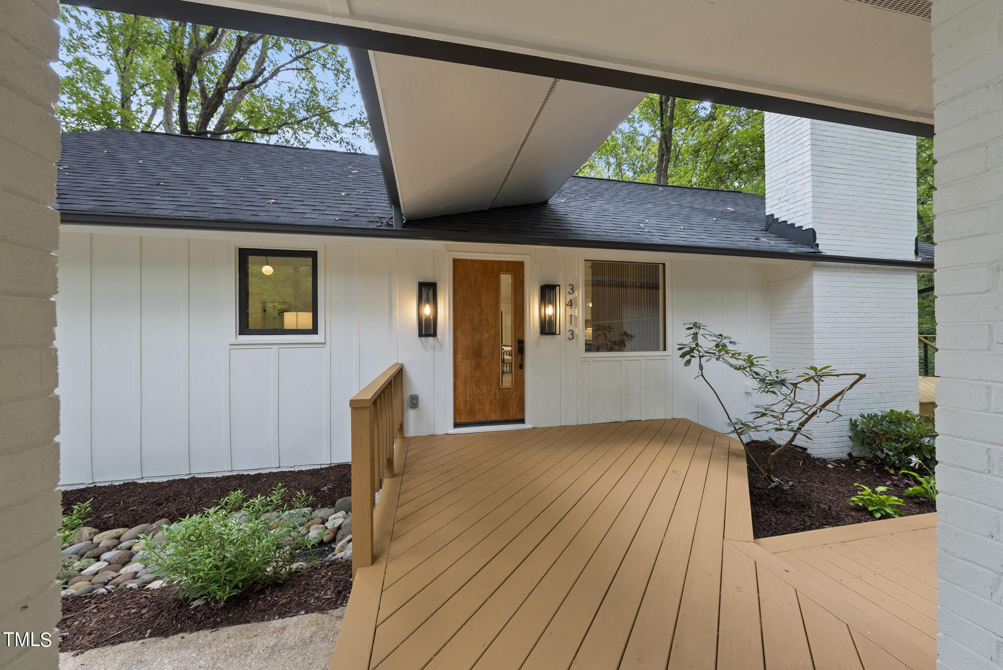 3413 Horton Street Raleigh, NC 27607 - Photo 8 of 45 DSC03549