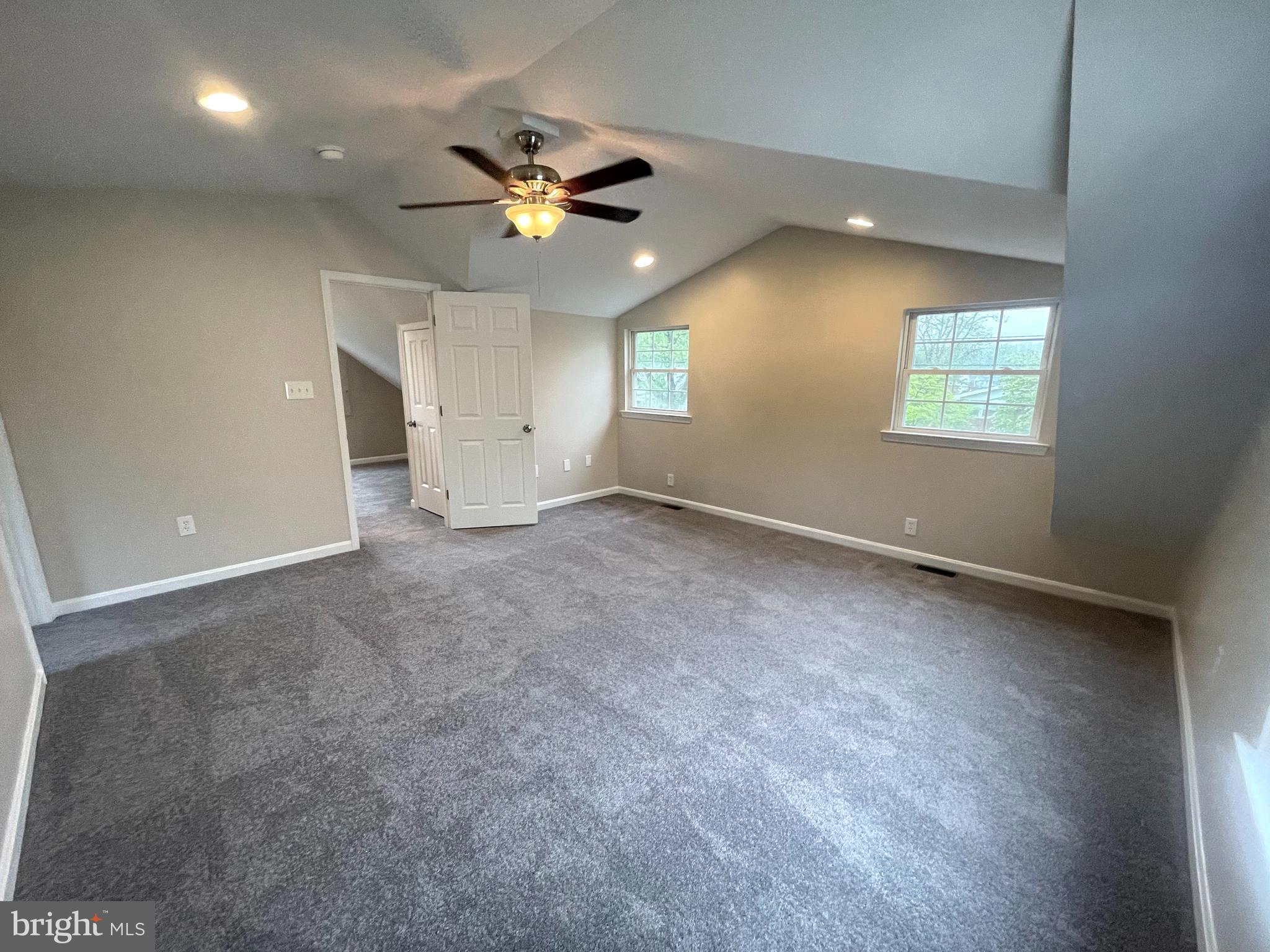 236 Meadow Road Pasadena, MD 21122 - Photo 23 of 28 Alt view of Primary Bedroom