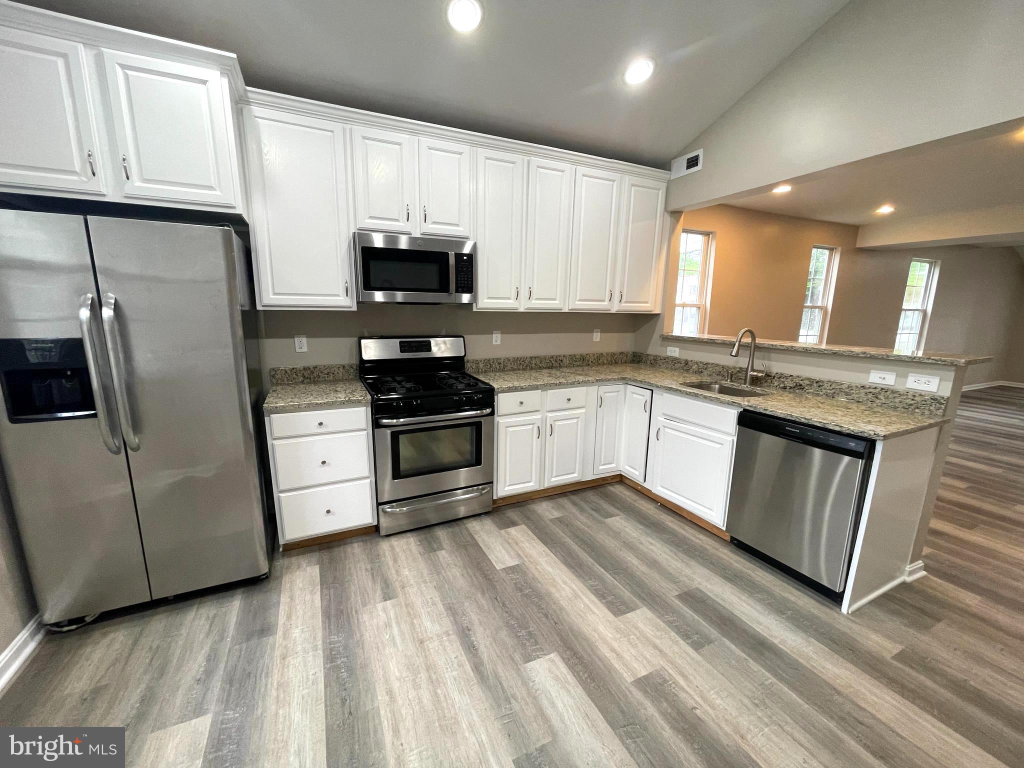 236 Meadow Road Pasadena, MD 21122 - Photo 7 of 28 alt view of kitchen