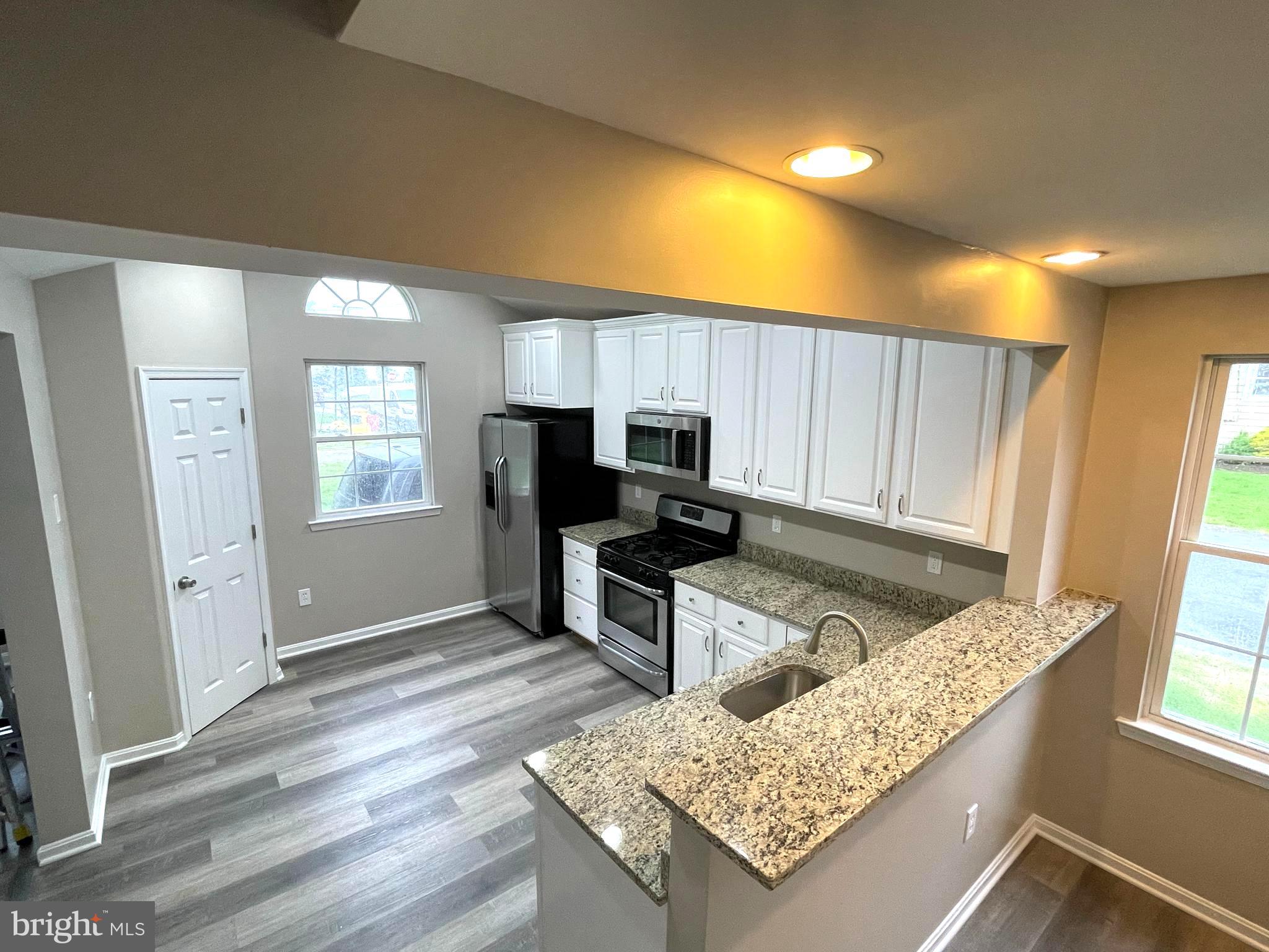 236 Meadow Road Pasadena, MD 21122 - Photo 10 of 28 alt view of kitchen
