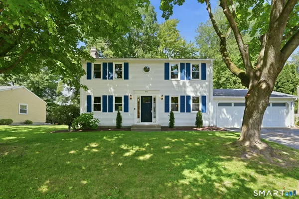 $479,900 | 7 Pilgrim Circle, Enfield, CT 06082