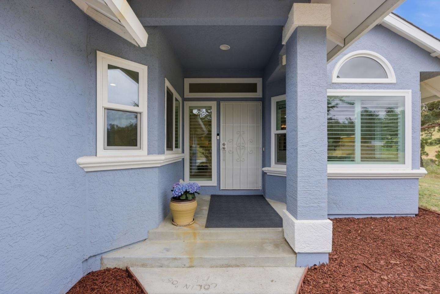 1584 Rocks Road San Juan Bautista, CA 95045 - Photo 4 of 69