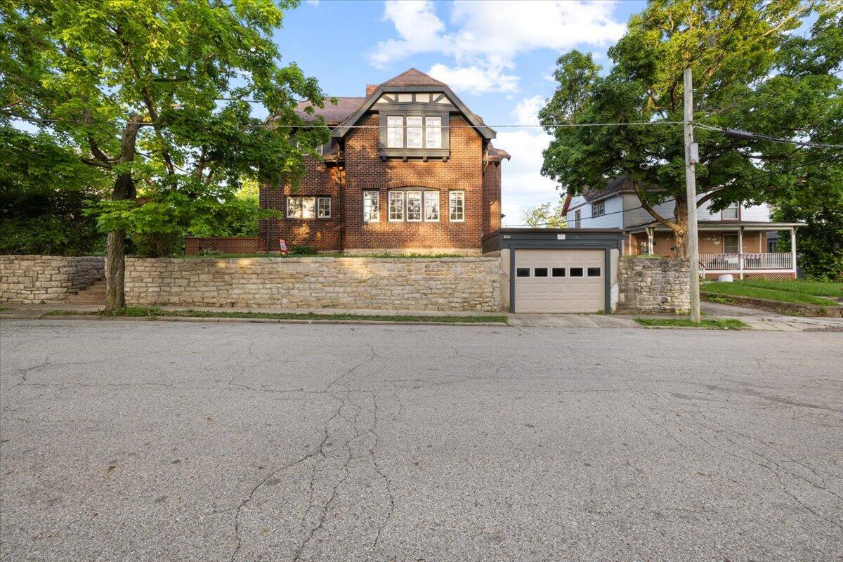 218 Forrest Avenue Springfield, OH 45505 - Photo 48 of 67