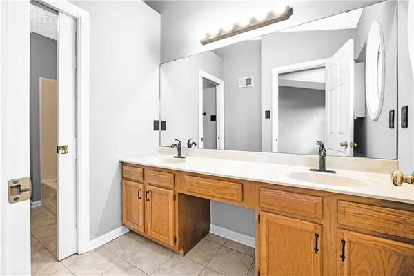 $2,100 | 3008 Estate Drive, Oakdale, PA 15071