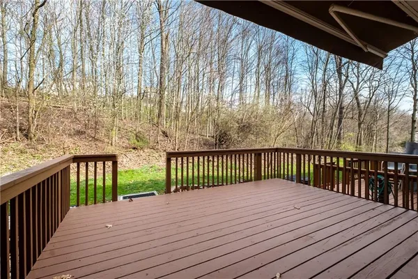 $2,100 | 3008 Estate Drive, Oakdale, PA 15071