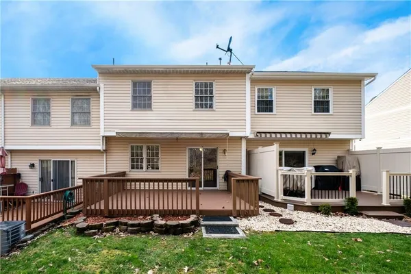 $2,100 | 3008 Estate Drive, Oakdale, PA 15071
