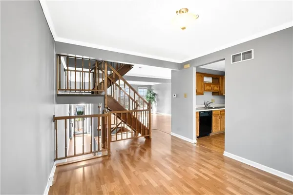 $2,100 | 3008 Estate Drive, Oakdale, PA 15071