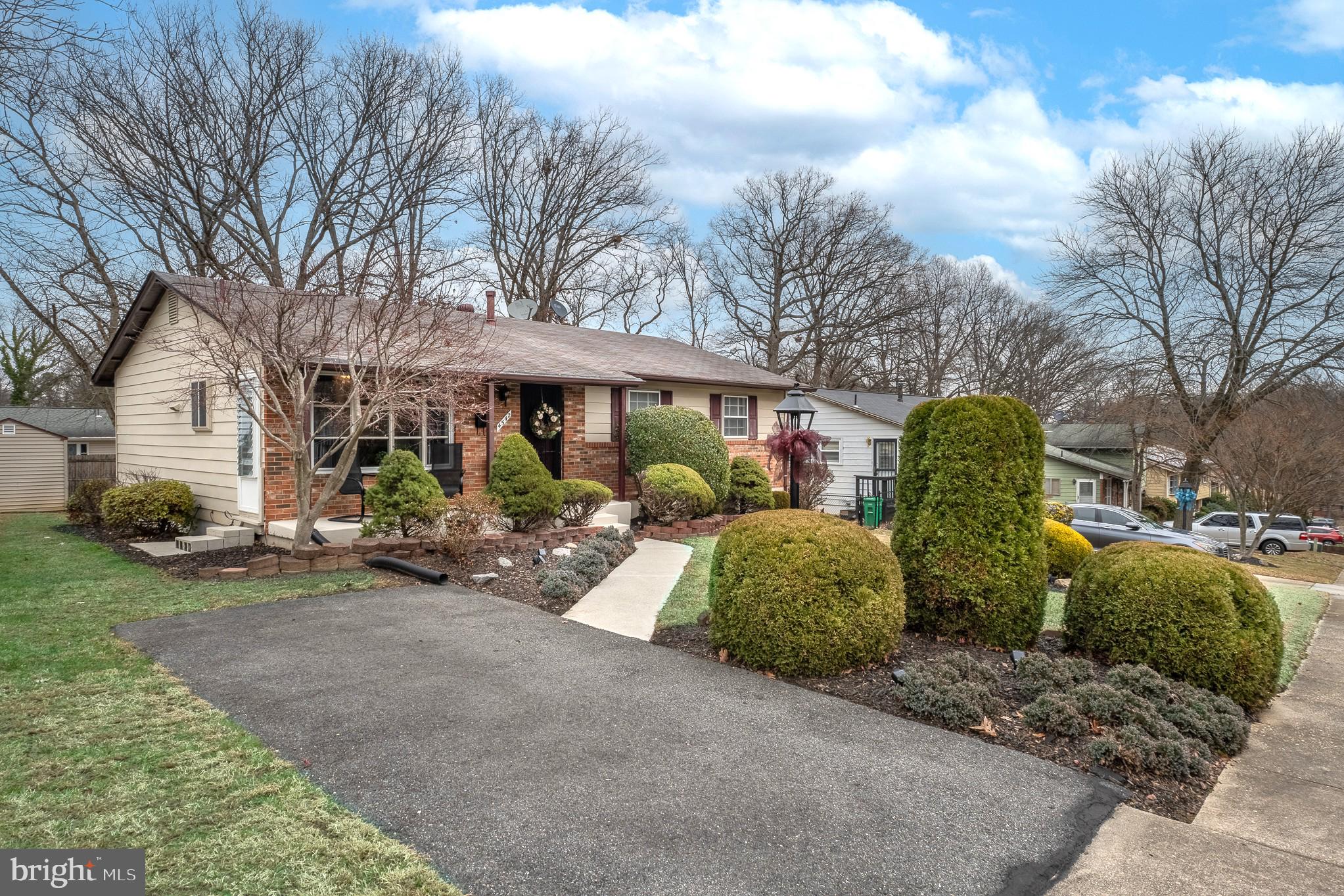 4542 Kinmount Road Lanham, MD 20706 - Photo 2 of 70