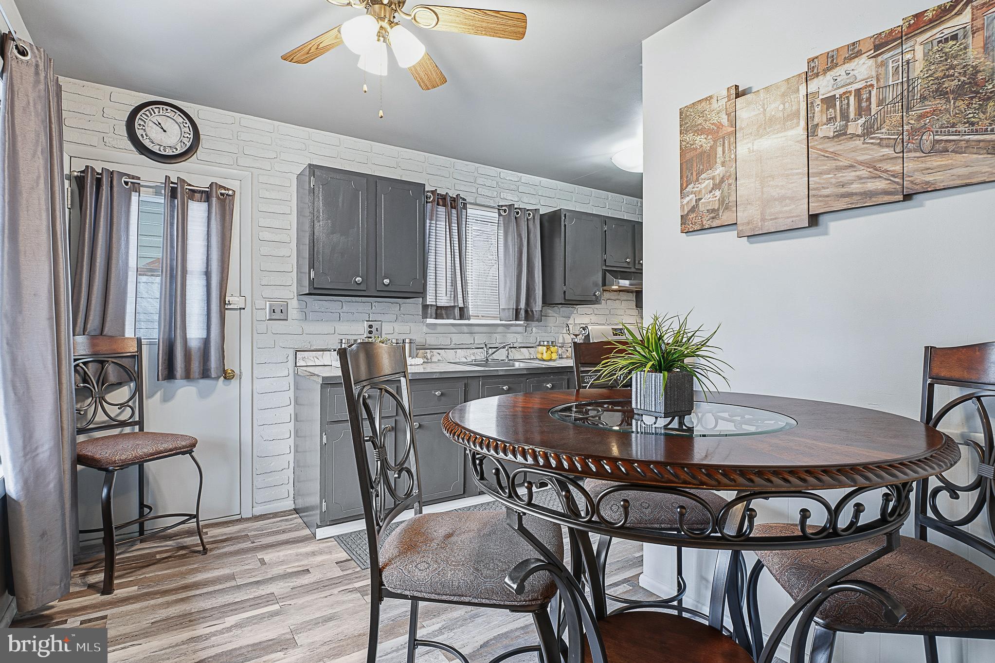 4542 Kinmount Road Lanham, MD 20706 - Photo 25 of 70 a dining room with furniture and window