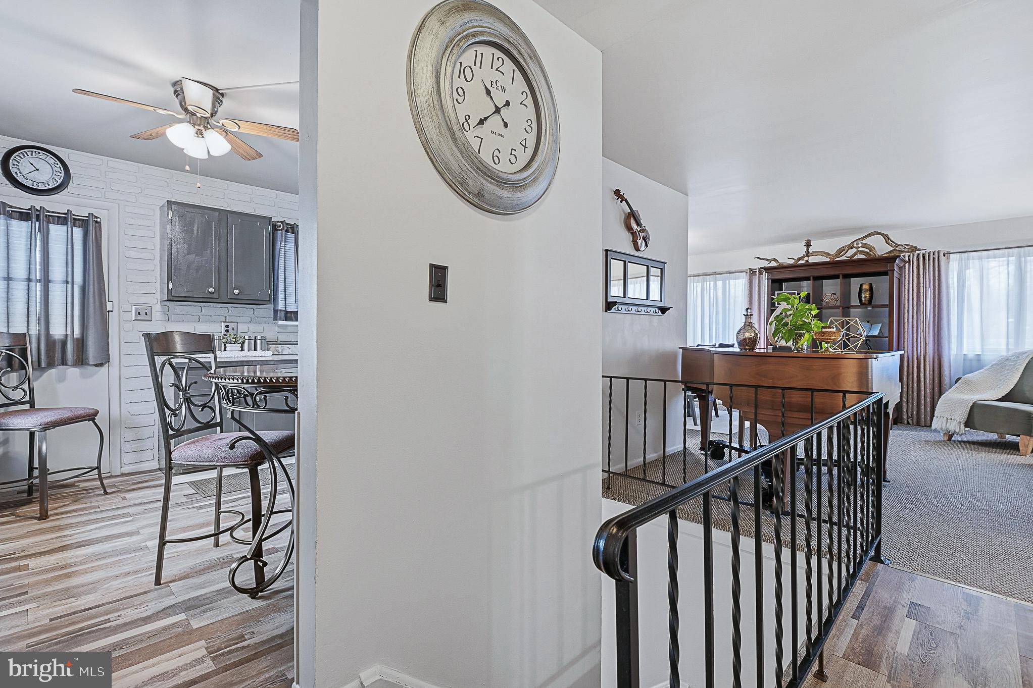 4542 Kinmount Road Lanham, MD 20706 - Photo 7 of 70