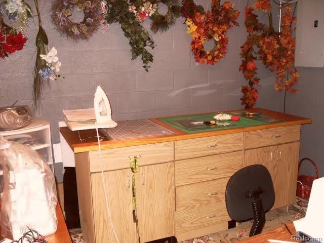 9238 Mericle Road Avoca, MI 48006 - Photo 17 of 31 24.jpg