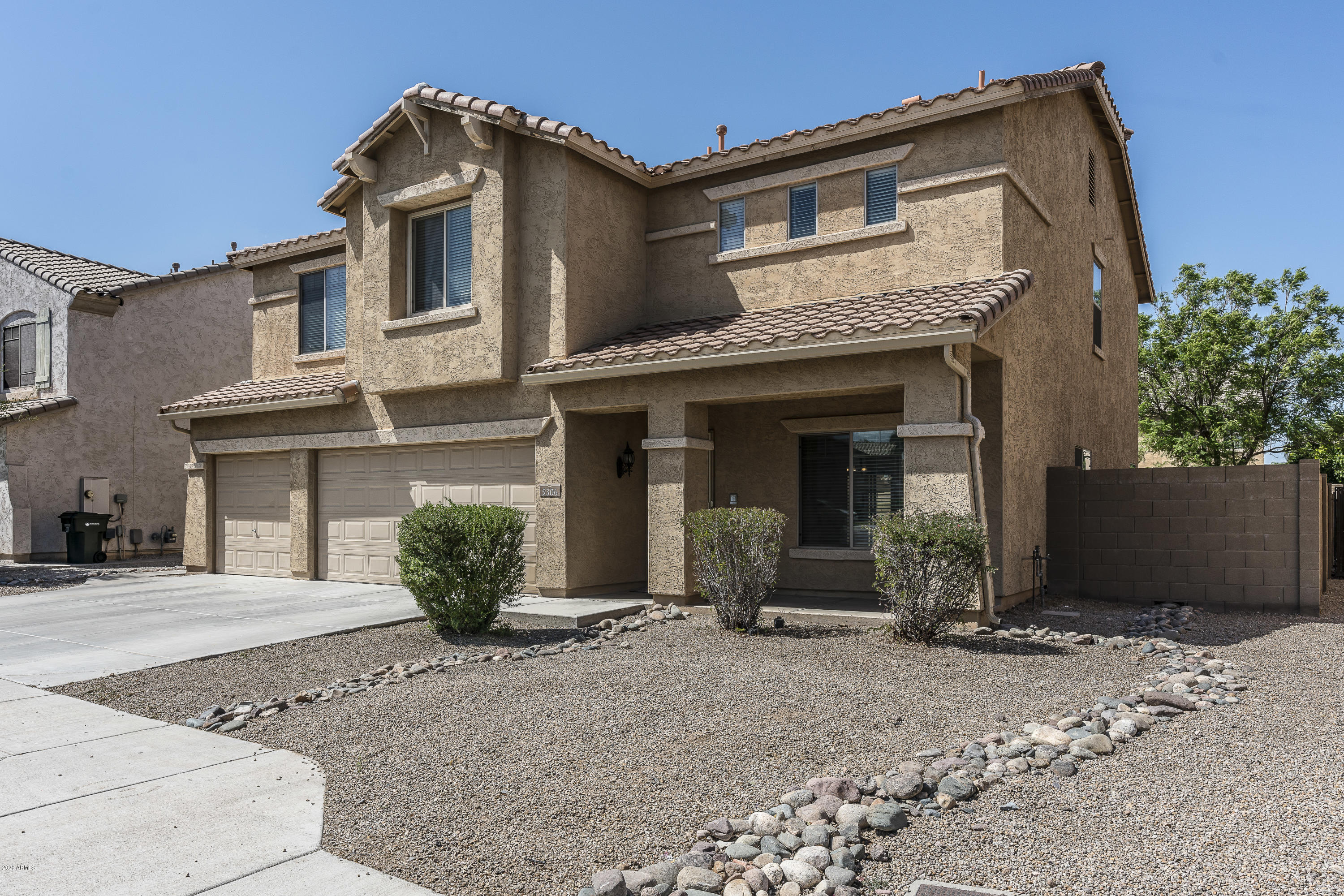 9306 West Bonitos Road Phoenix, AZ 85037 - Photo 1 of 45 DSC08735