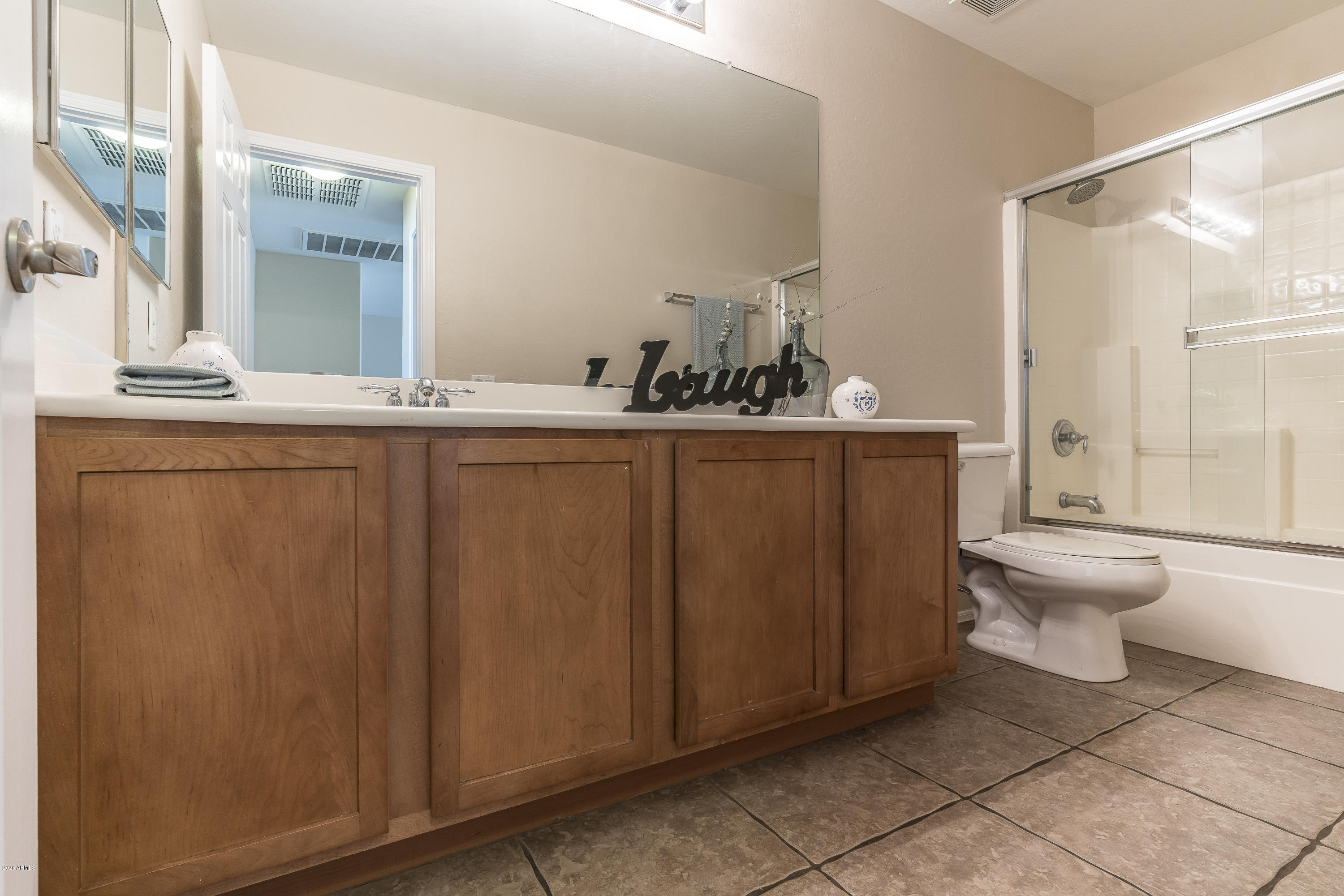 9306 West Bonitos Road Phoenix, AZ 85037 - Photo 15 of 45 DSC08795