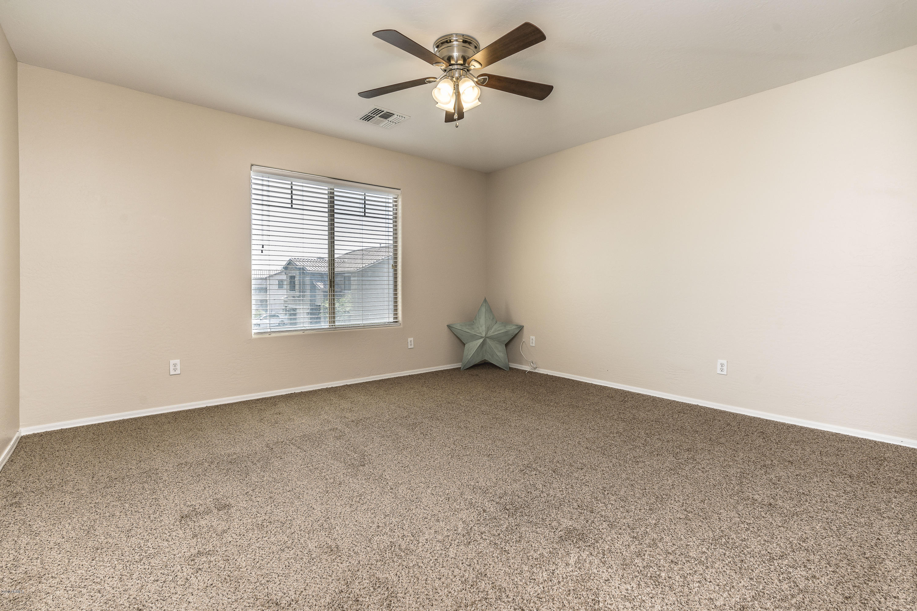 9306 West Bonitos Road Phoenix, AZ 85037 - Photo 17 of 45 DSC08794