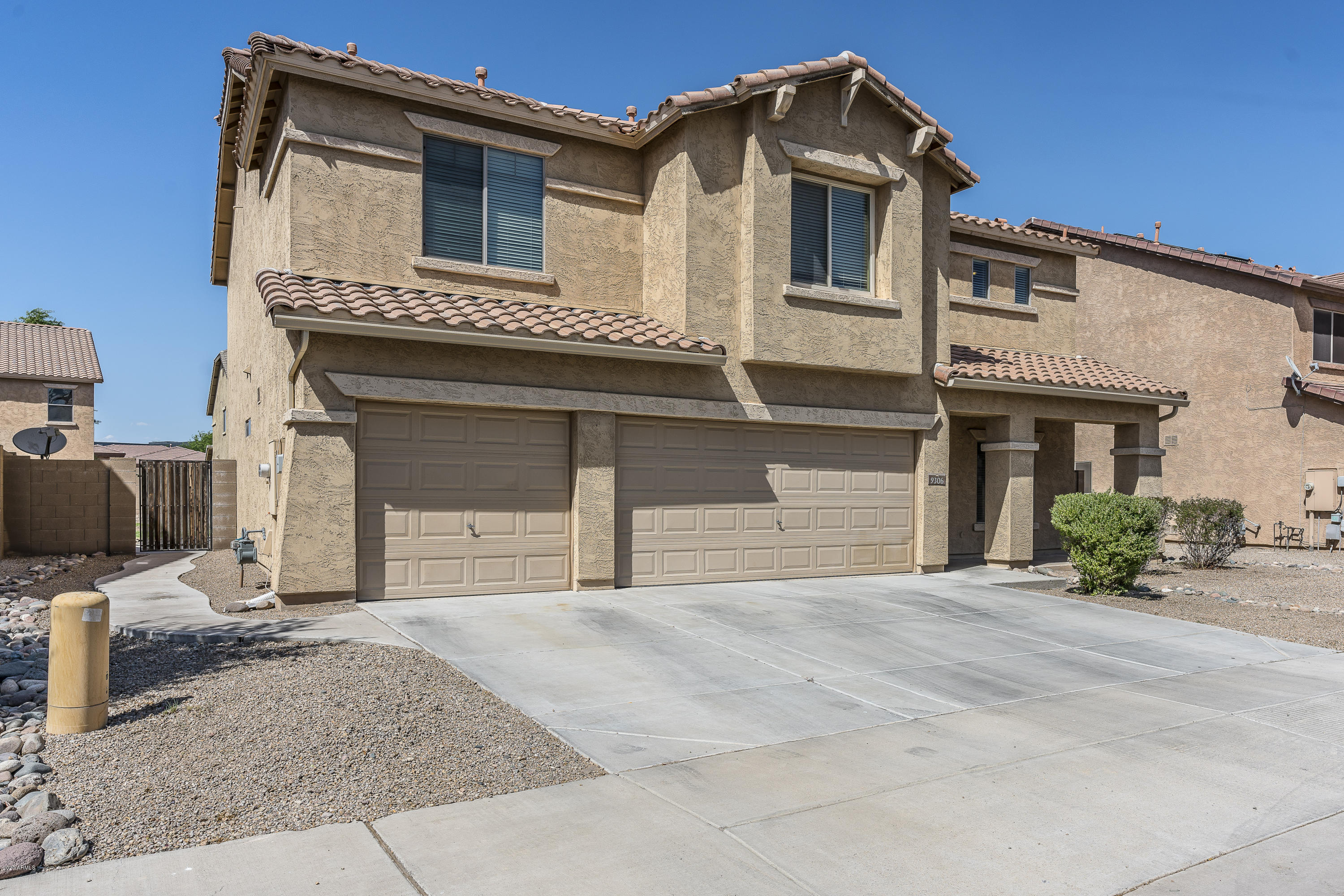 9306 West Bonitos Road Phoenix, AZ 85037 - Photo 2 of 45 DSC08734