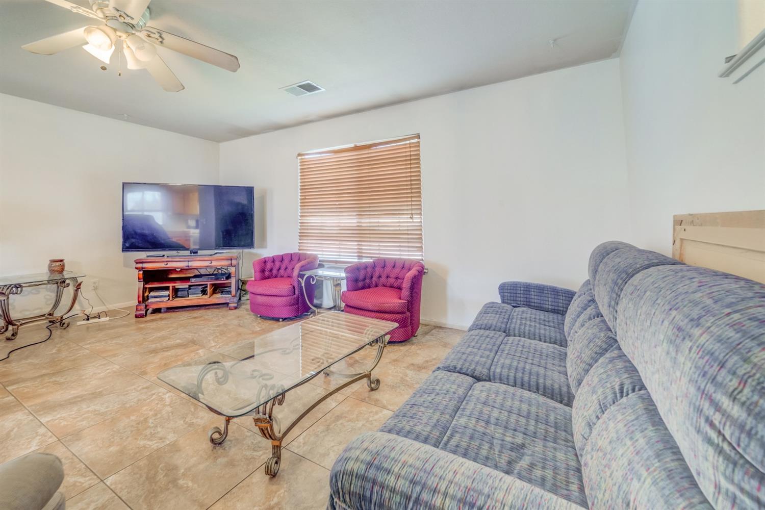 18574 El Paso Road Madera, CA 93638 - Photo 8 of 34 Gallery Image 8
