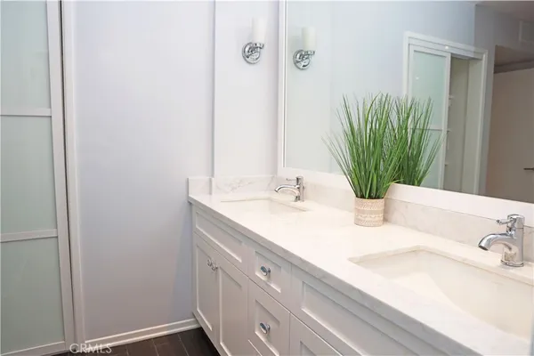 $5,900 | 21703 Ocean Vista Drive, Unit 201, Laguna Beach, CA 92651