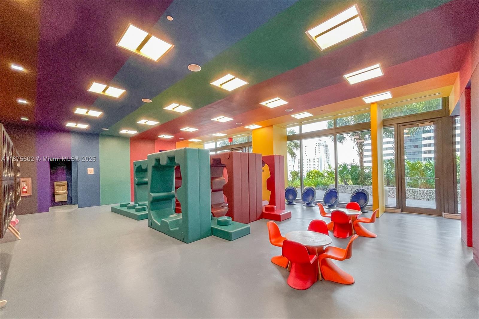 88 Southwest 7th Street, Unit 2204 Miami, FL 33130 - Photo 30 of 58