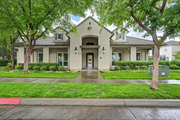 $506,000 | 79 Chambord Way, Unit 79, Roseville, CA 95678
