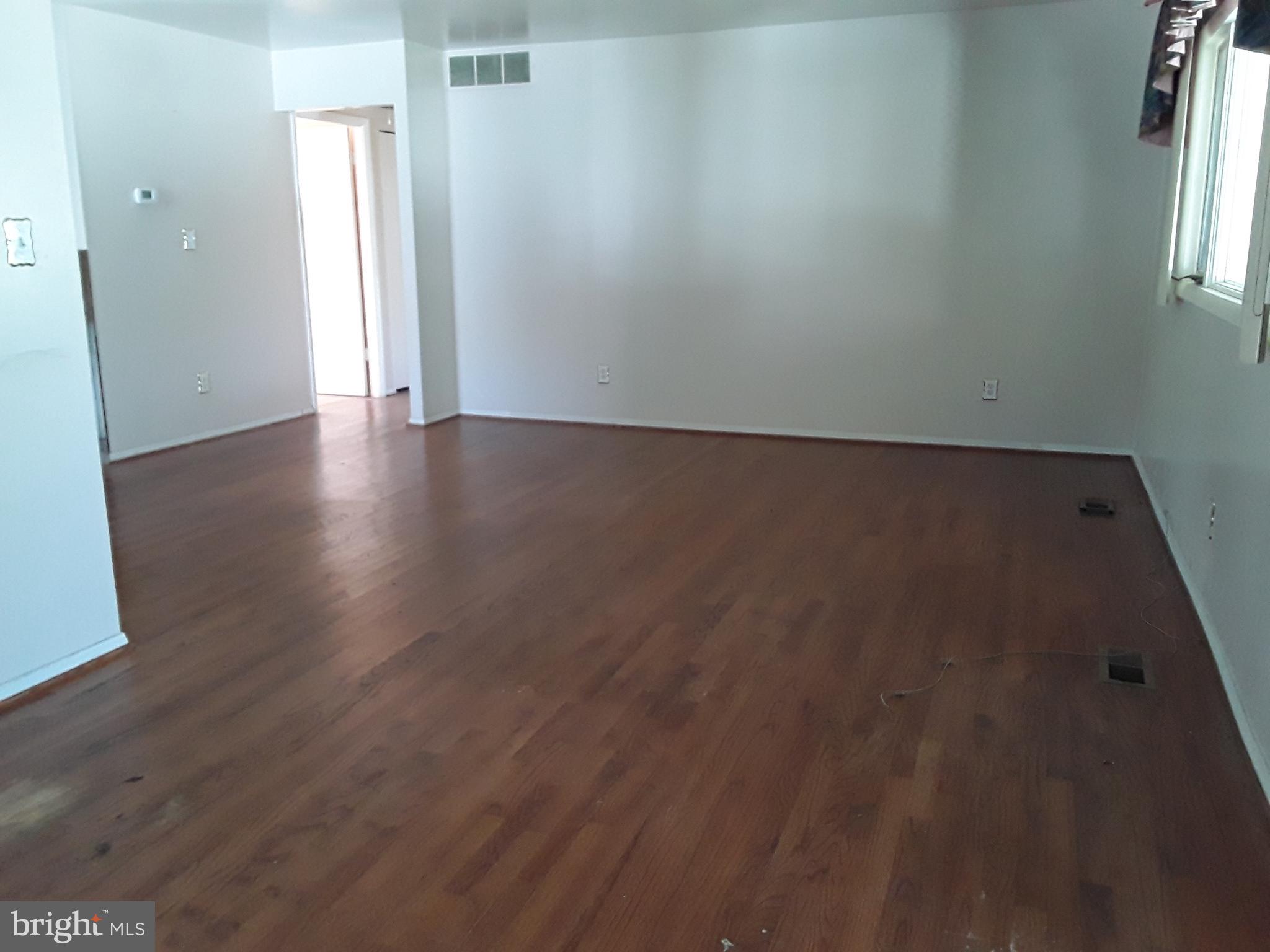 9224 Sandra Park Road Perry Hall, MD 21128 - Photo 5 of 12 Gallery Image 5