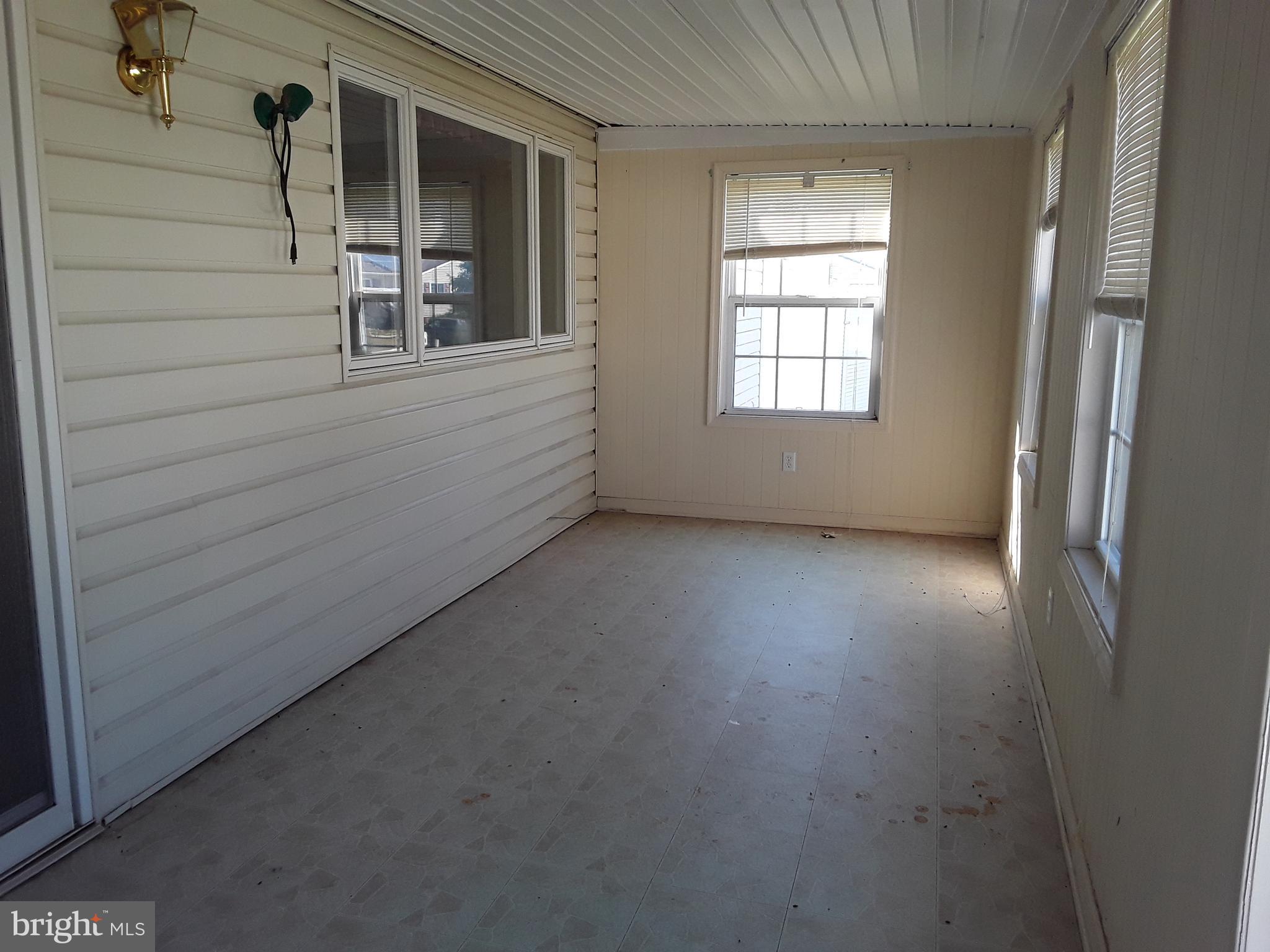 9224 Sandra Park Road Perry Hall, MD 21128 - Photo 9 of 12 Gallery Image 9